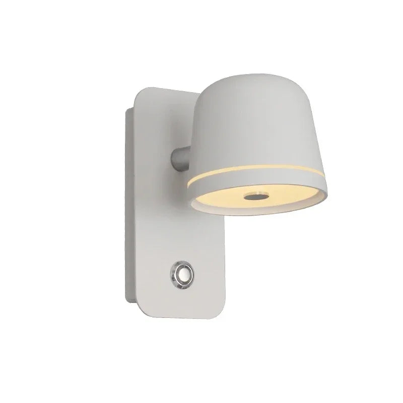 רונאר - מנורת קיר LED עם עוצמה משתנה ובקר